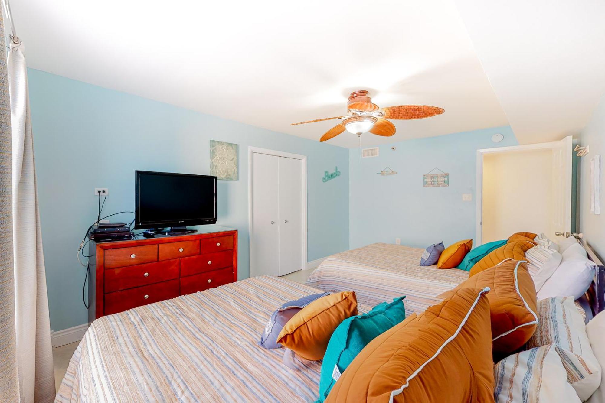 Phoenix Vacation Rentals Орандж-Бич Номер фото