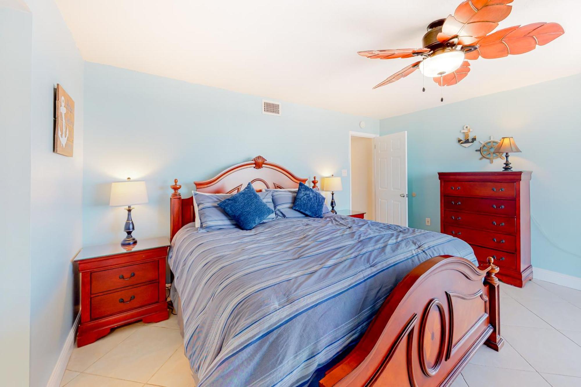 Phoenix Vacation Rentals Орандж-Бич Номер фото