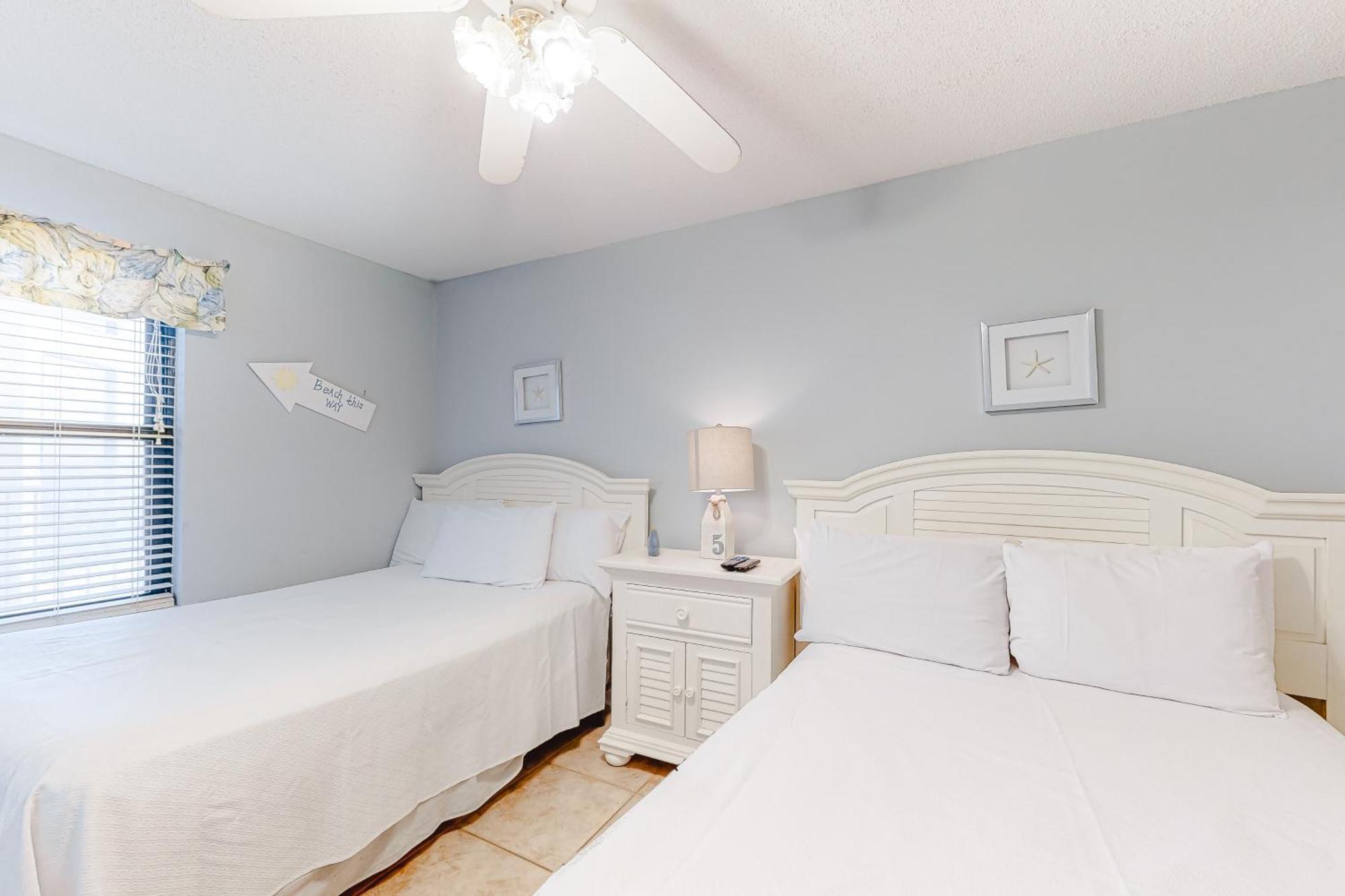 Phoenix Vacation Rentals Орандж-Бич Номер фото